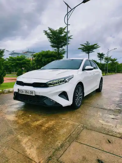 Kia K3 Premium 2021 Белый 60 тыс. км