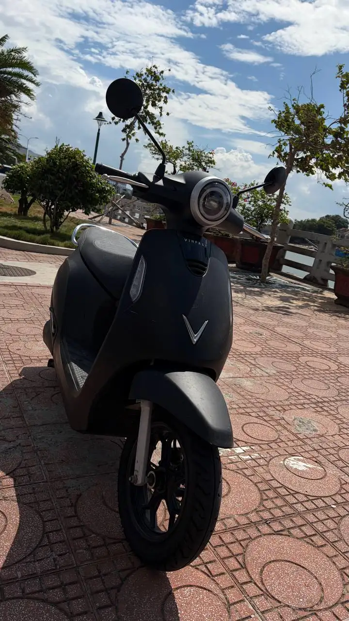 VinFast Evo Grand Lite