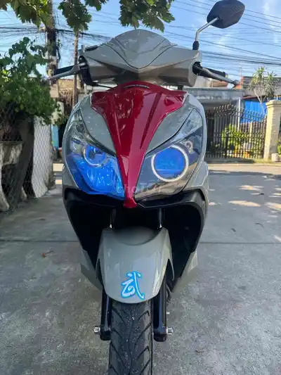 Honda Air Blade 125cc серо-красный