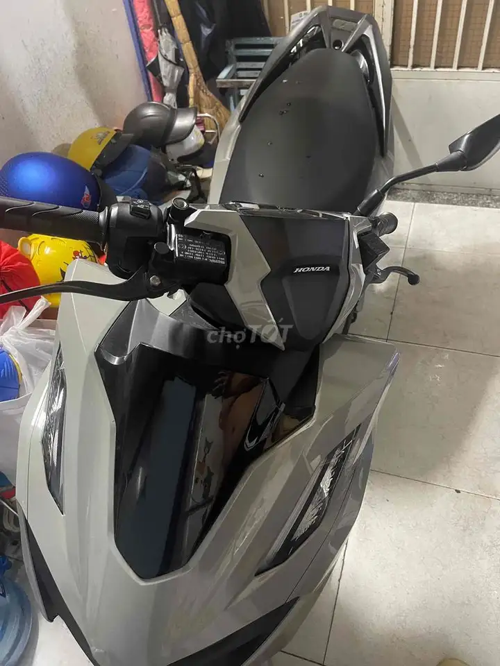 Honda Vario 160 Черно-серый 20 тыс. км