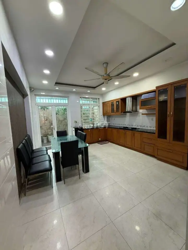Аренда уголка в Dong Hung Thuan, рядом с Go Vap