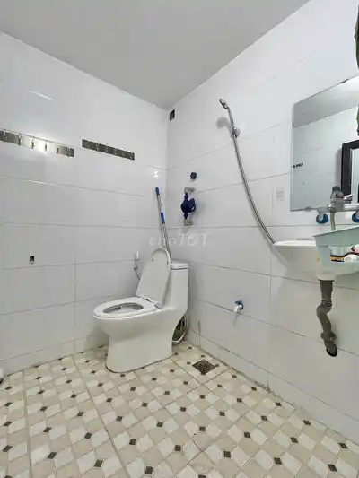 Аренда комнаты, 215 Динь Конг Тхыонг, Тхань Суан