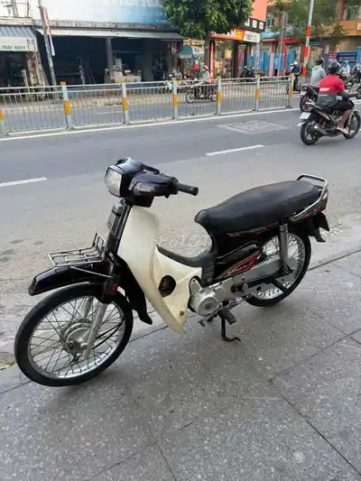 Honda Dream Thai 1997 Коричневый Состояние 90%