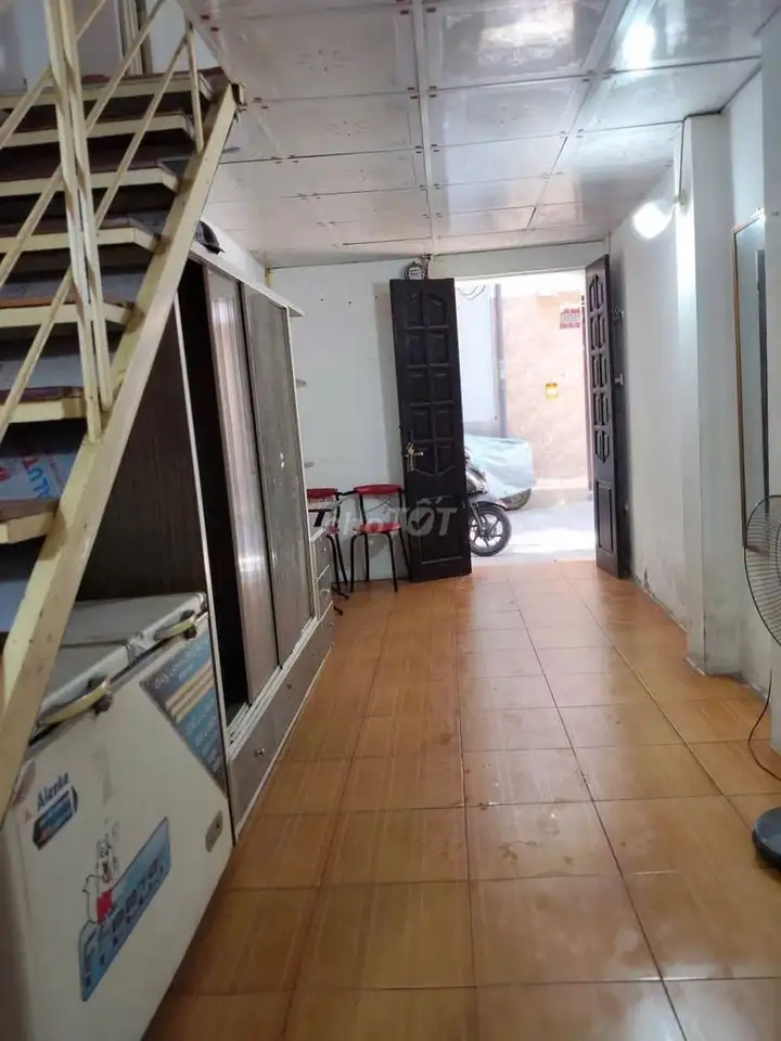 Сдается дом в переулке 339 Минь Кхай, Хай Ба Trung