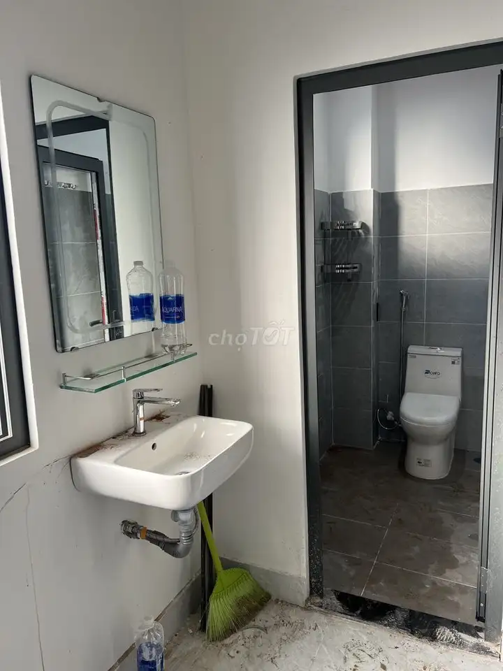 Сдается дом 2 этажа, ул. 10.5м, рядом автостанция Дананг