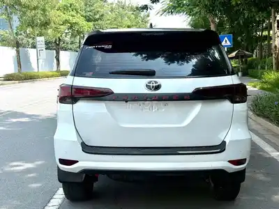 Toyota Fortuner 2022 дизель автомат полный 7 мест супер