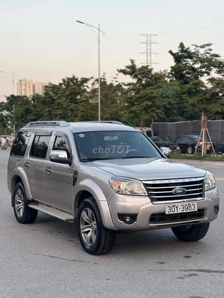 Ford Everest 2010 Автомат Дизель Золотой песок