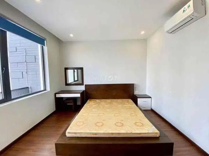 Участок 100м² | Пл. 300м² | 3 этажа