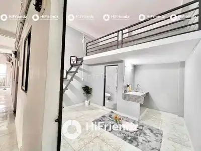 Просторная и светлая комната дуплекс на Хыонгло 2, Биньтан