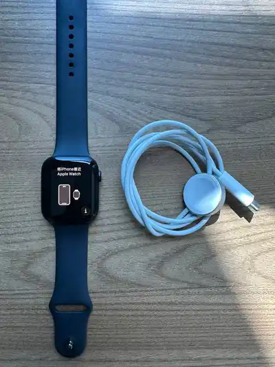 Apple Watch Series 7, 45 мм