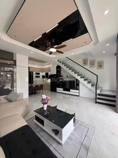 2 отдельных дома, 164 м², ширина 6.5 м, 9 млрд донгов