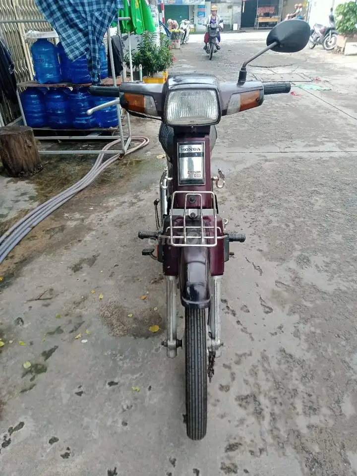 Honda Dream Thái 1995 коричневый Таиланд