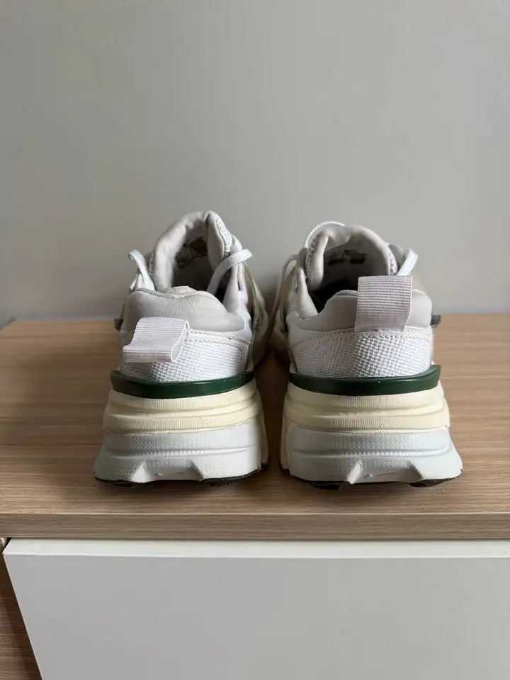 Nike V2K Run