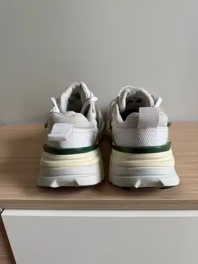 Nike V2K Run