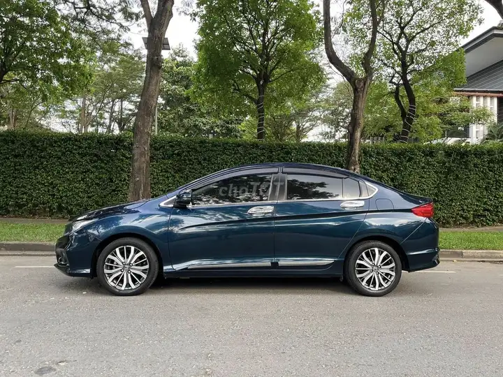 Honda City 2018 синий автомат