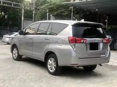 Toyota Innova 2020 2.0 E Механика Серебристый