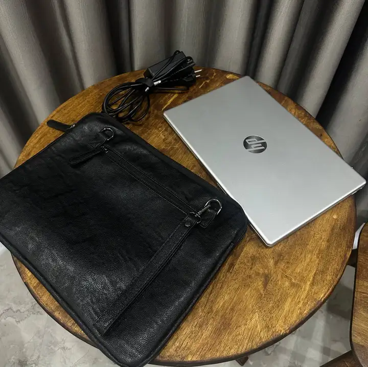 Ноутбук HP Laptop 14-em0