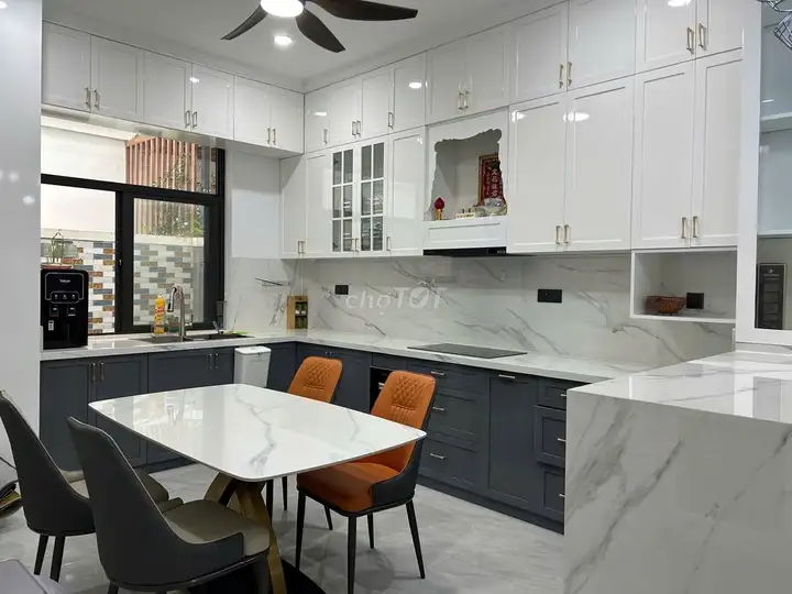 Дом целиком в La Vida Residences Вунгтау