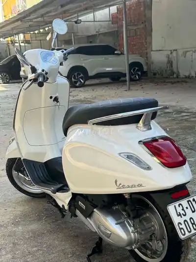 Скутер Piaggio Vespa Primavera iGet ABS Белый