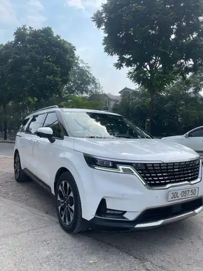 Kia Carnival Signature 3.5G 2022 Белый 66 тыс. км