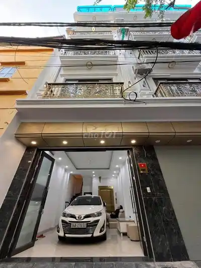 Дом в аренду 40 м х 6 этажей, переулок Нгуен Чинь, Хоанг Май