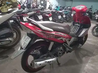 Yamaha Nouvo, красный