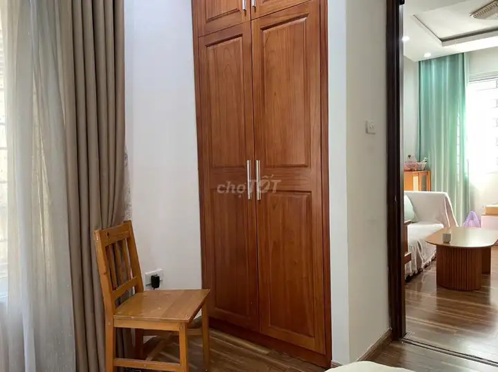Аренда 1-комн. кв. 55м2, Фан Хюй Чу, меблир., лифт