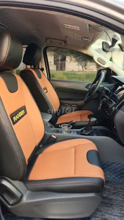 Ford Ranger 2016 XLS Серебристый Автомат