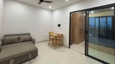 Аренда квартиры с 1 спальней в Хоа Суан, 38 м², с мебелью