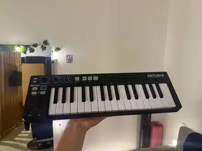 MIDI-клавиатура Arturia KeyStep (32 клавиши, 2 октавы)