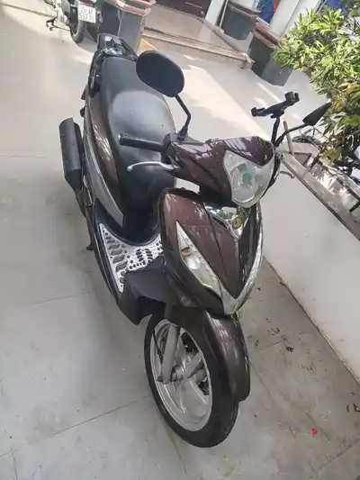 Скутер SYM Shark 125