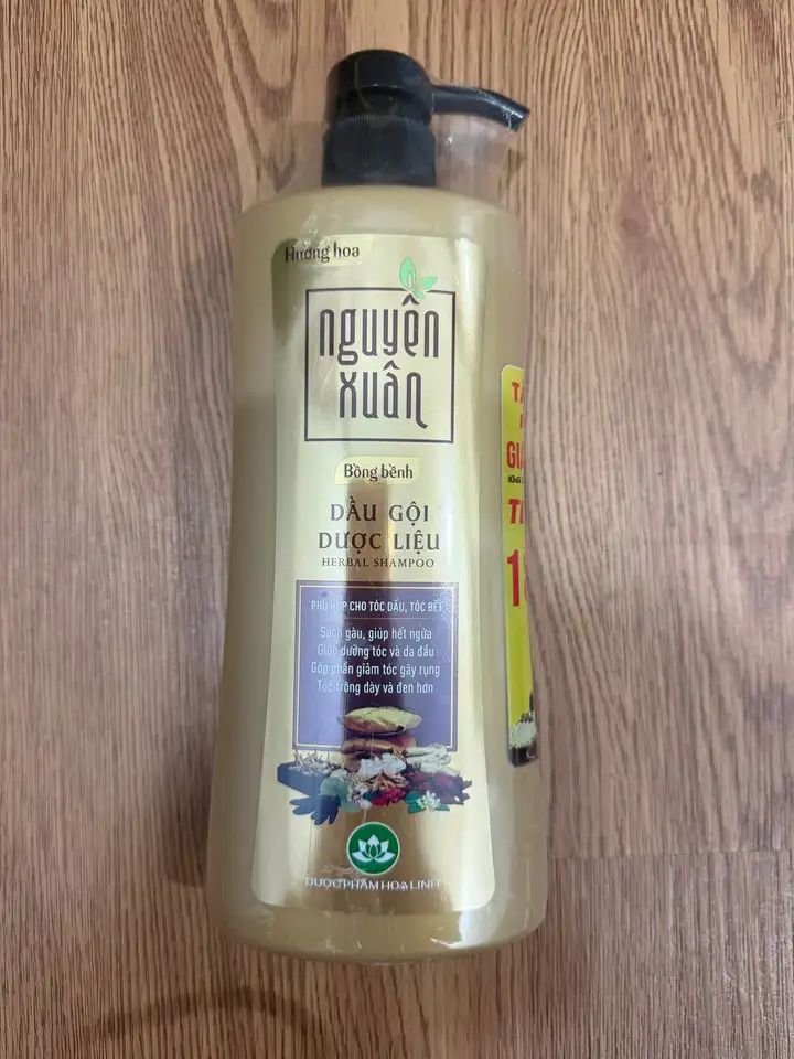Nguyên Xuân Herbal Shampoo (Bồng Bềnh) травяной шампунь