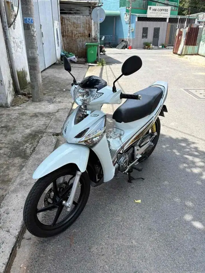 Honda Future Neo 2009 белый