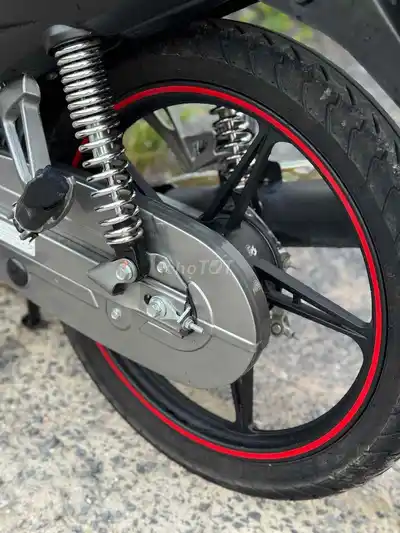 Sirius 50cc 2025, черный, пробег 6000 км, состояние нового