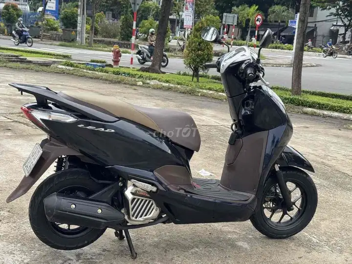 Honda Lead 2019 сине-черный, ключ Smkey