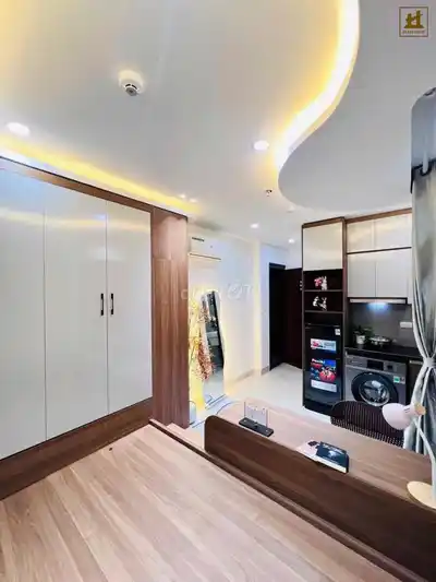 Новый балкон, своя стиралка, 300м до метро