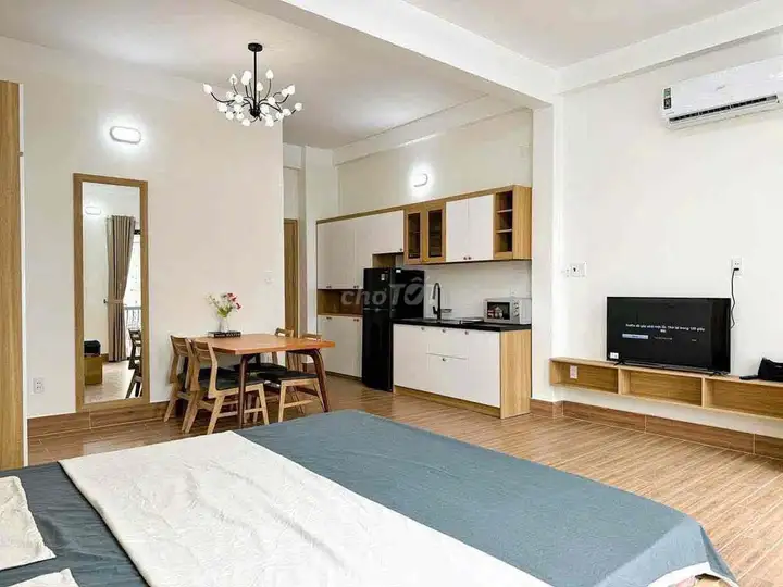 Аренда мини-квартиры 50 м², полная меблировка, район Ба Хат, 10-й район