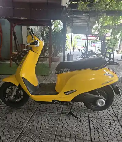 VinFast EVO200 Gold, 200 км/ч, зарядка