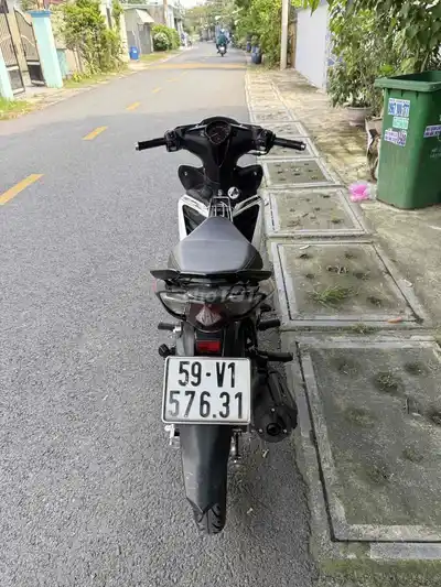YAMAHA EXCITER 1S9A 135 бело-чёрный