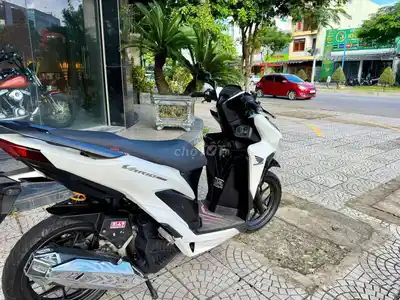 Honda Vario 125 бело-черный, 2020 г.в.