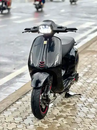 Piaggio Sprint 150 куб. см 2016, черный, полный крой, суперкенг