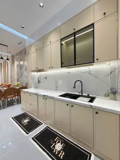 Аренда дома 3 этажа, 5 спален, 50 м², Thanh Khe