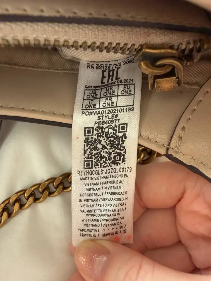 Сумка Guess оригинал