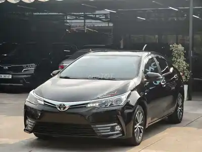 Toyota Corolla Altis 2019 черный