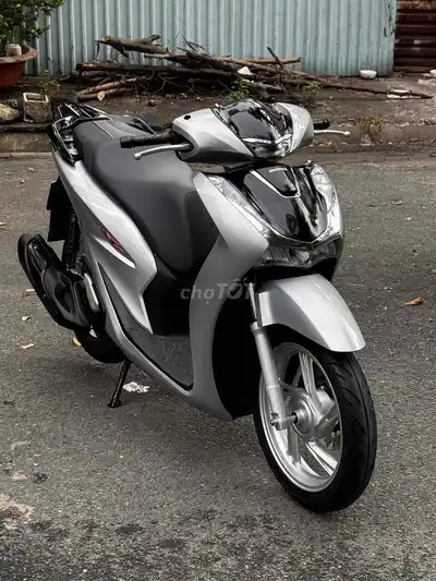Honda SH 160i ABS 2024 Серебристый