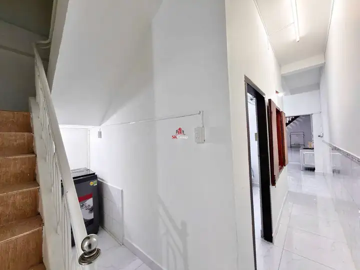 Аренда 2-го этажа дома на Dương Hiến Quyền, 120 м², 2 спальни