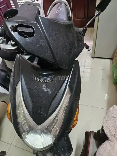Черный Honda Click