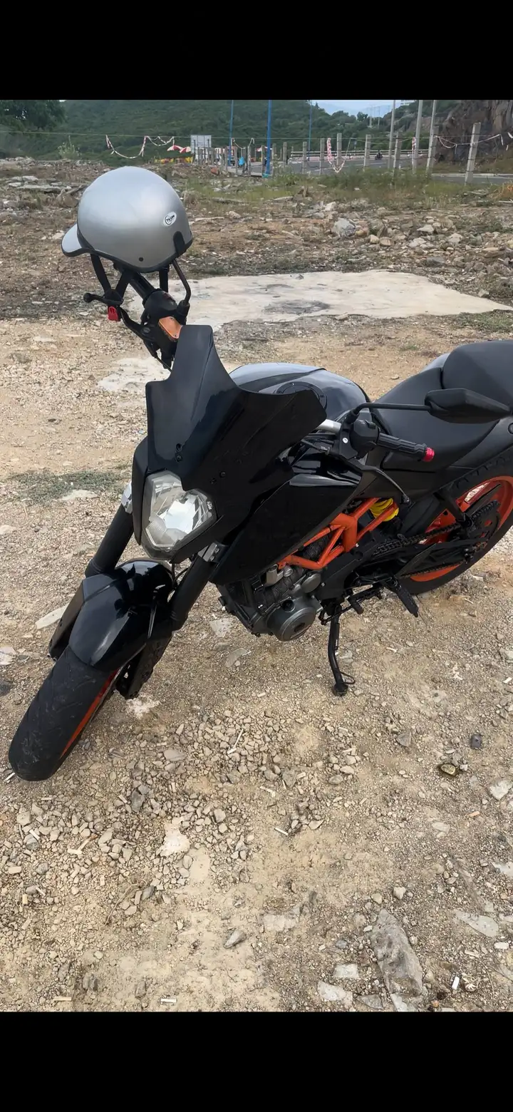 KTM Duke 390 2015