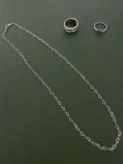 Серебряные украшения и бижутерия
