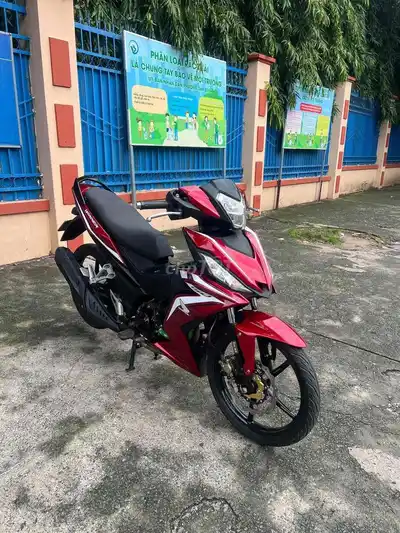 Победитель Honda V1 в Сайгонском море, главный ведущий, журнал Quiet